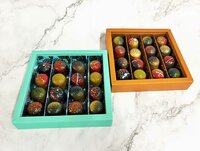 Gekleurde Kerst bonbons doos