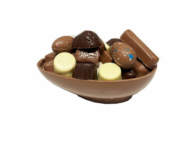 Half ei met bonbons